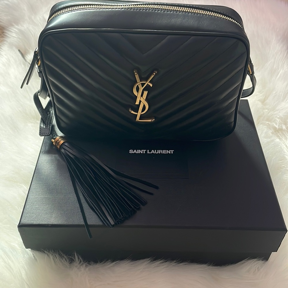 Authentic YSL Saint Laurent Lou camera bag BLACK, NEW